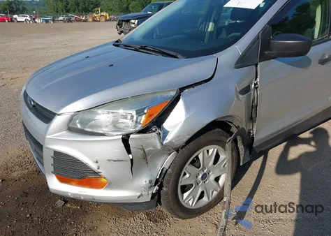 2015 Ford Escape S from USA, damaged, VIN 1FMCU0F78FUB90536